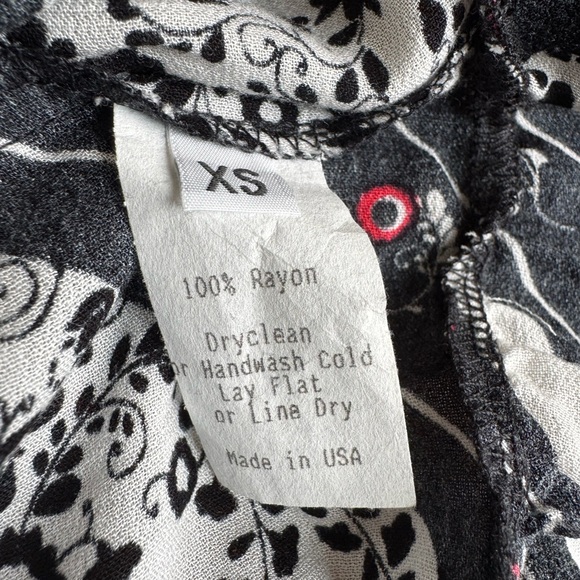 Jen’s Pirate Booty Long Sleeve Floral Dress X-small - Picture 4 of 4